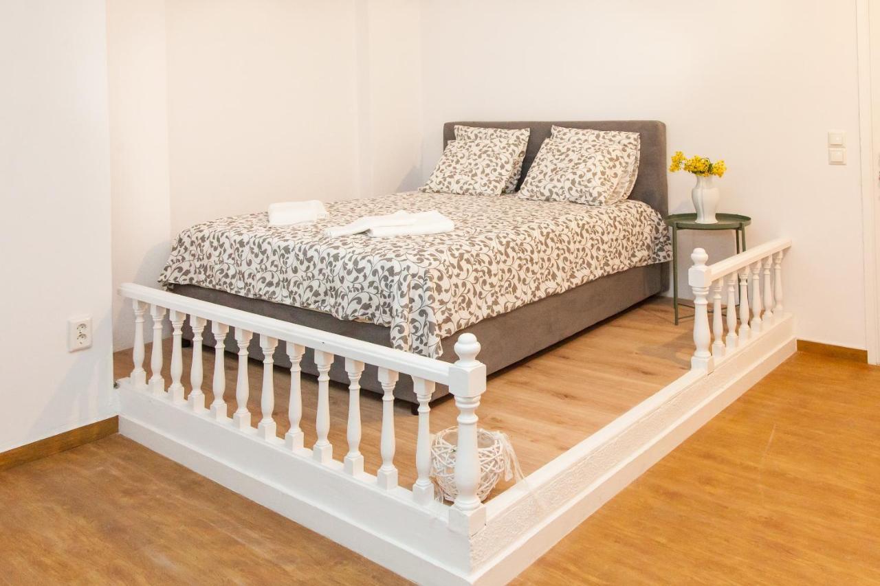 Glyfada Square Modern And Cozy Apartment Voula Ngoại thất bức ảnh